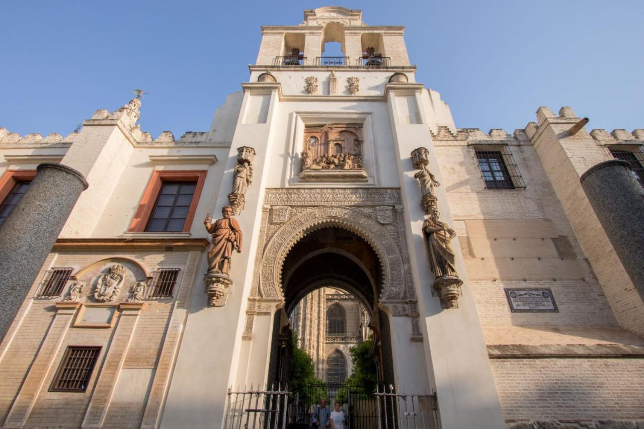 Froilan City Walls By Valcambre Seville Exterior photo
