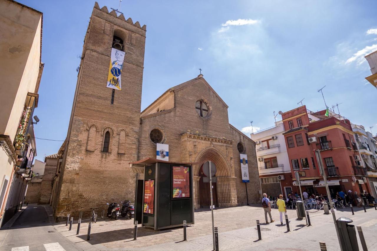 Froilan City Walls By Valcambre Seville Exterior photo
