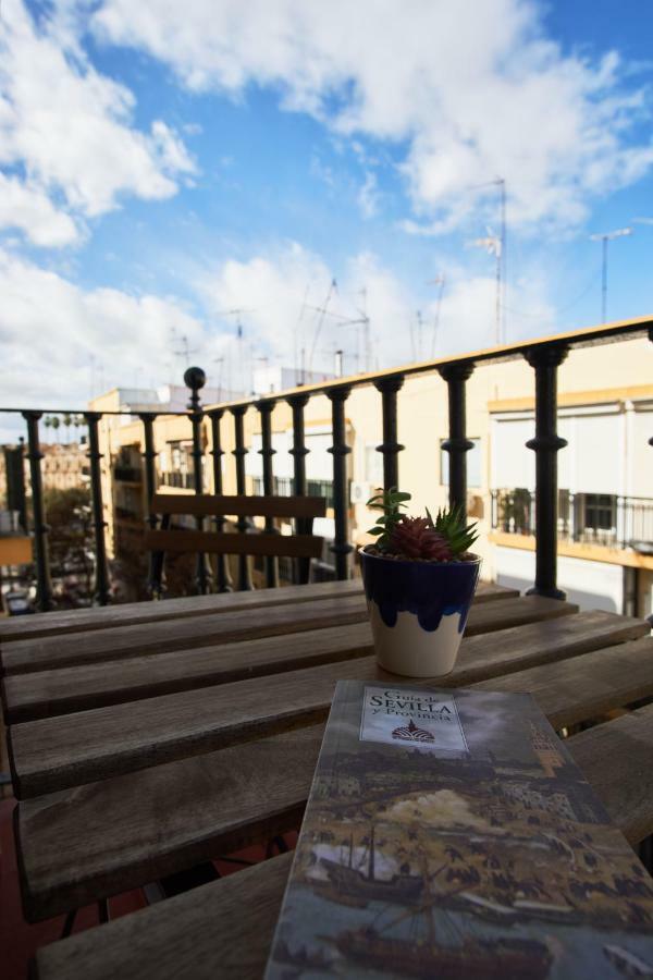 Froilan City Walls By Valcambre Seville Exterior photo