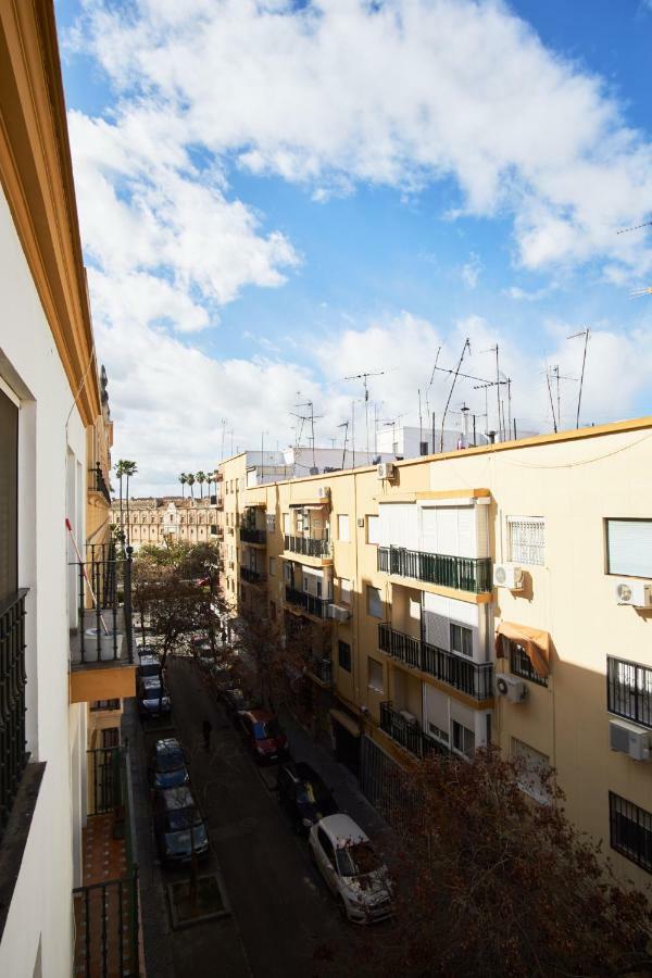 Froilan City Walls By Valcambre Seville Exterior photo